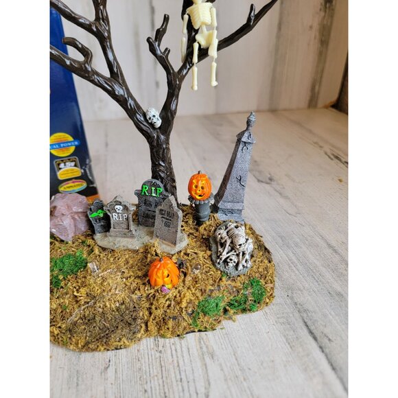 Lemax animated AS IS caged monster spooky town Village accessories Halloween - Picture 3 of 12